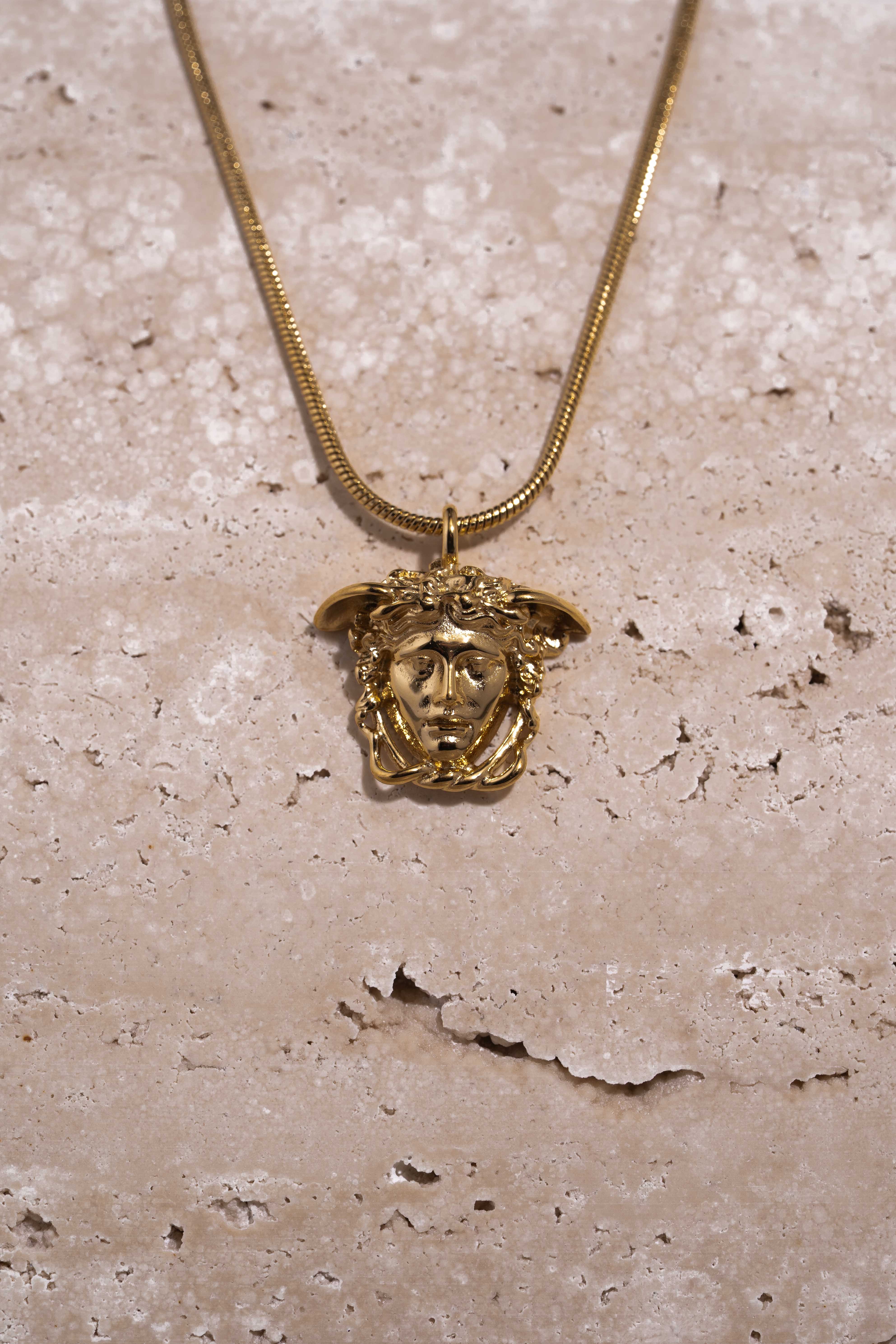 MEDUSA RONDANINI NECKLACE