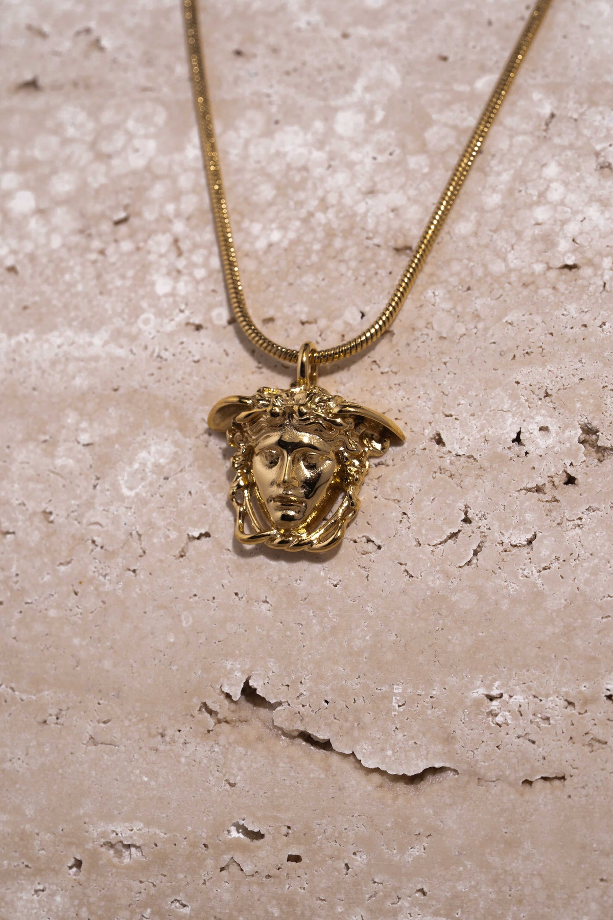 MEDUSA RONDANINI NECKLACE