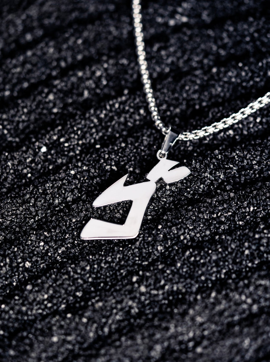 MENACING KANJI PENDANT – Kiyo Studios