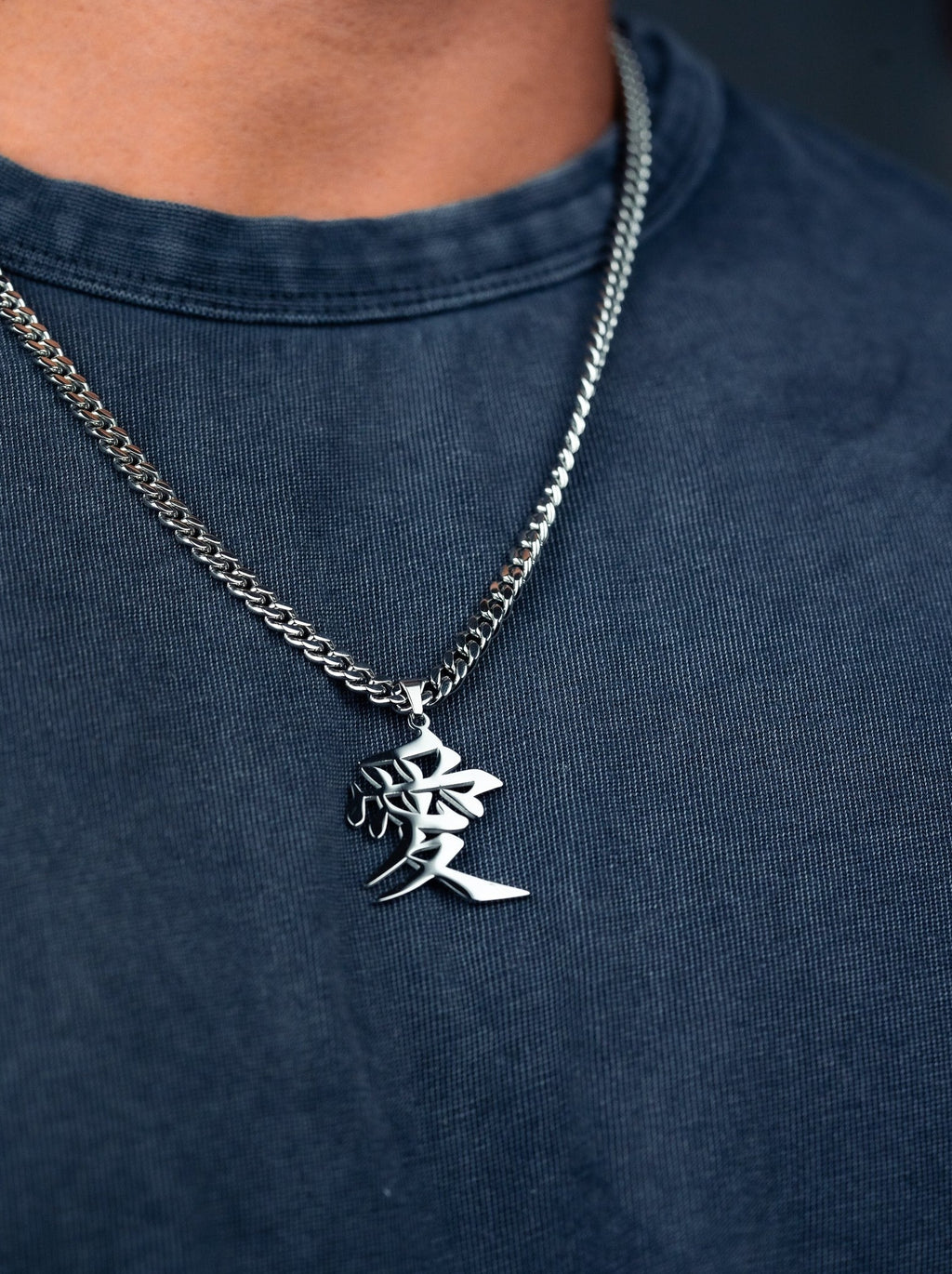 LOVE KANJI PENDANT – Kiyo Studios