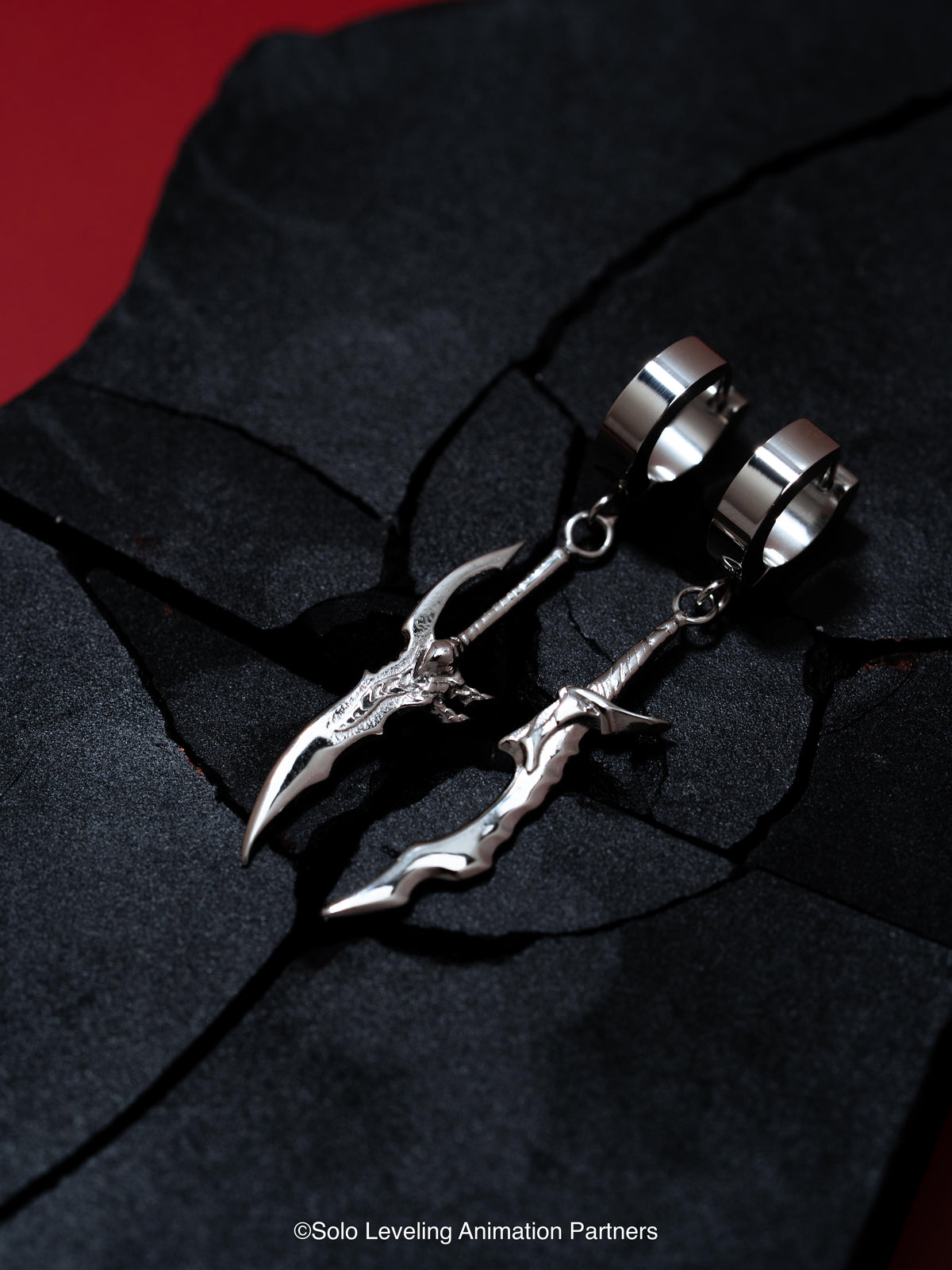 SOLO LEVELING JINWOO'S DAGGER EARRINGS