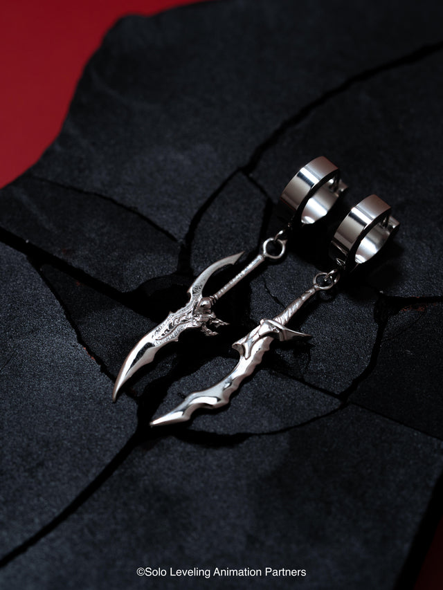JINWOO'S DAGGER EARRING