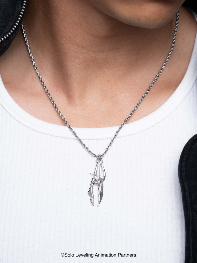 JINWOO DAGGER NECKLACE