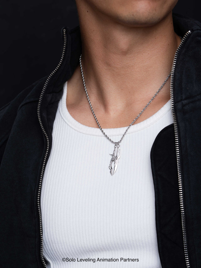 JINWOO DAGGER NECKLACE